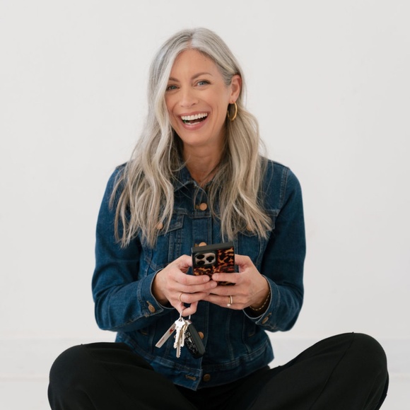 Meet your Posher, Jaime - Picture 1 of 1